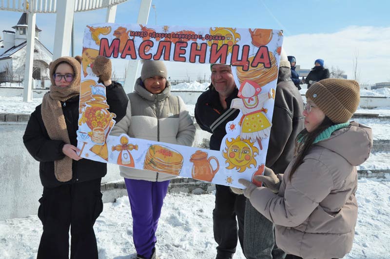 Веселись, честной народ, в гости Маслена идет! 