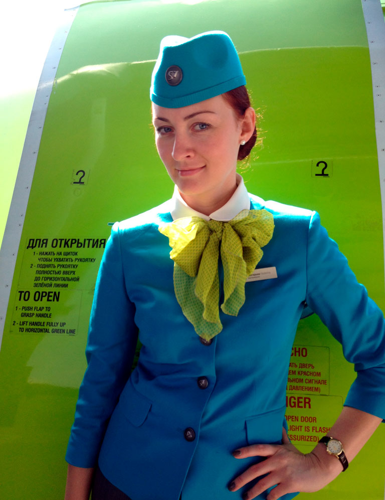 Королева неба. S7 Airlines Бортпроводник Вадим. Розанова Екатерина авиакомпания s7 Airlines. Екатерина стюардесса авиакомпании Уральские авиалинии. Стюардессы авиакомпании Сибирь.