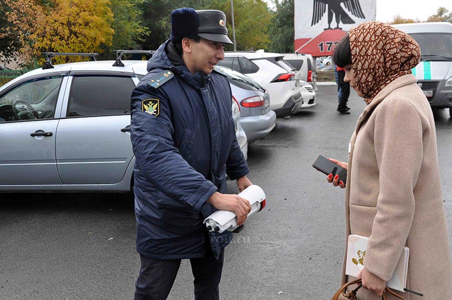 С долгами далеко не уедешь. От 