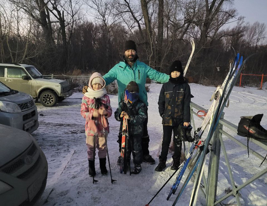 Детей семеро, кошелек один