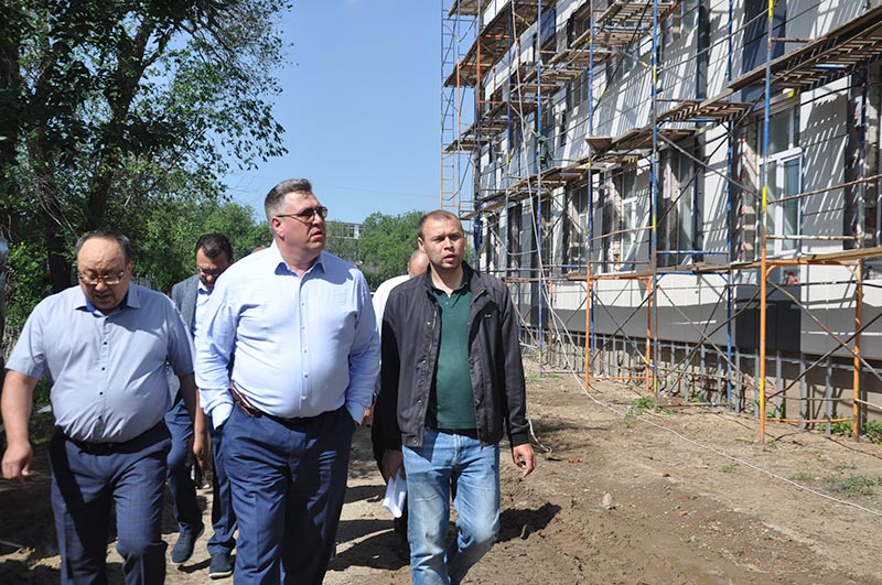Солнце всходит на востоке. Валерий Леонов поделился идеями развития Орска