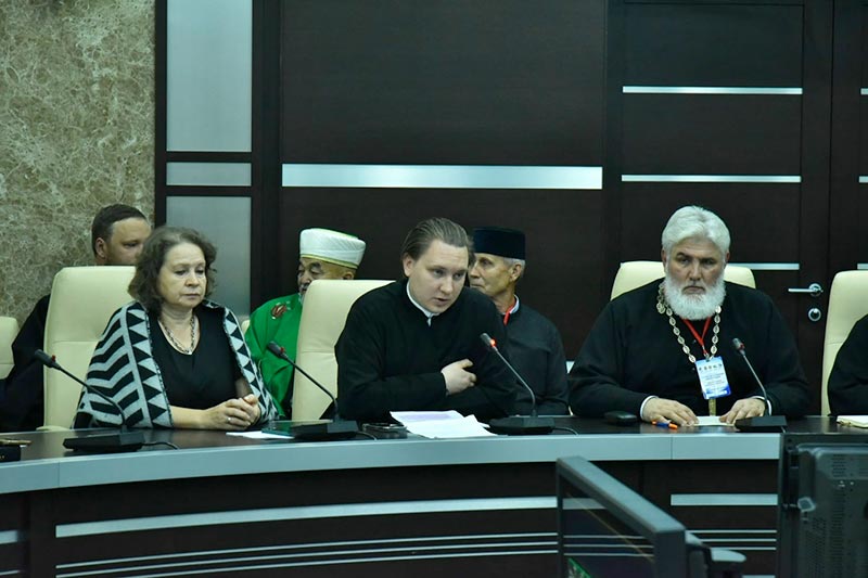 Настроены на диалог