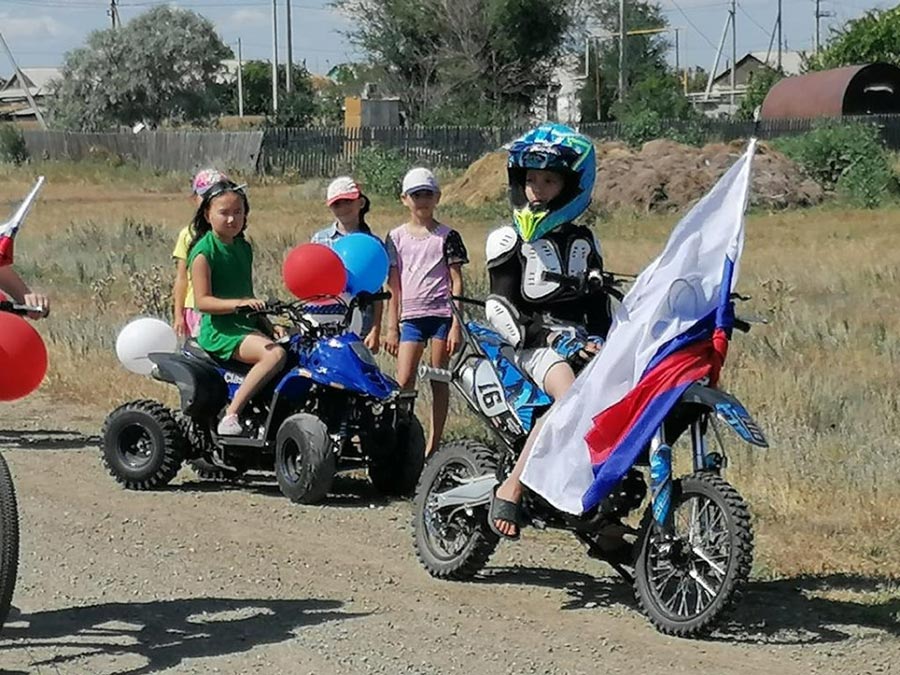 Что быстрее: самокат, велосипед или квадроцикл?