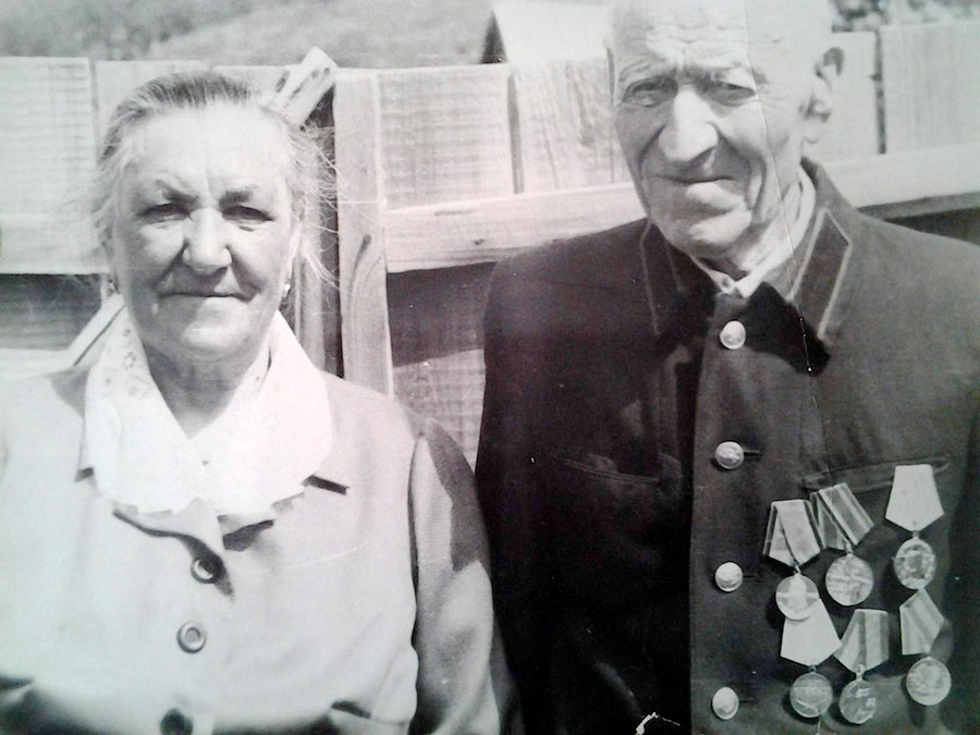 Родом из староверов