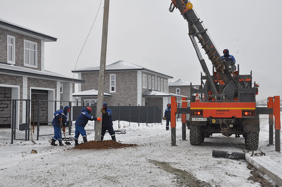 Есть контакт. Анатолий Москвин о новых электролиниях, кадрах и проектах