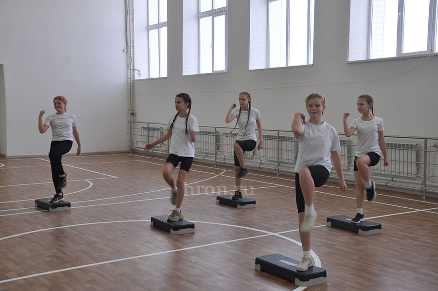 В геометрической прогрессии. После масштабного ремонта открыты два корпуса старейшей школы