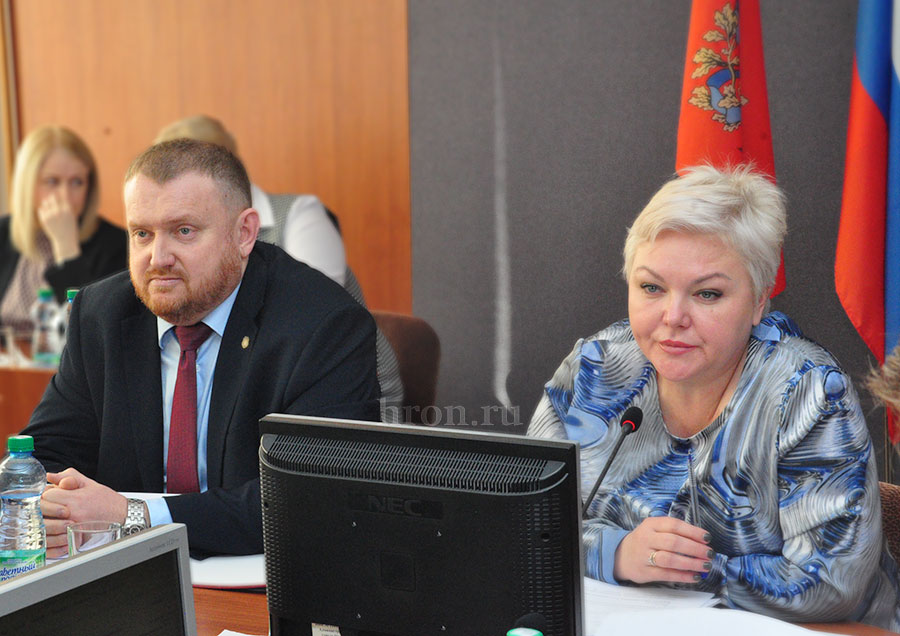 Магия чисел. Депутаты одобрили рост тарифов проезда и похорон