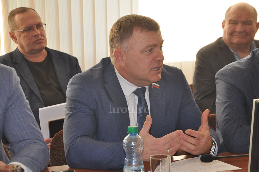 Магия чисел. Депутаты одобрили рост тарифов проезда и похорон