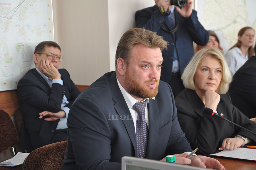 Магия чисел. Депутаты одобрили рост тарифов проезда и похорон