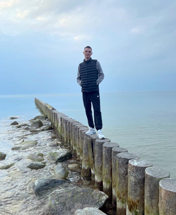 Знаете, каким он парнем был...