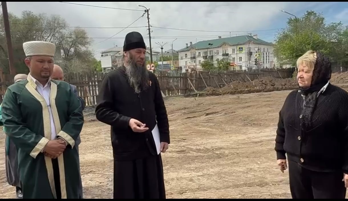 Освятили будущий сквер памяти павшим героям-орчанам