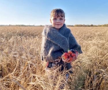 Фотоконкурс «Дары природы» | Во поле девица стояла