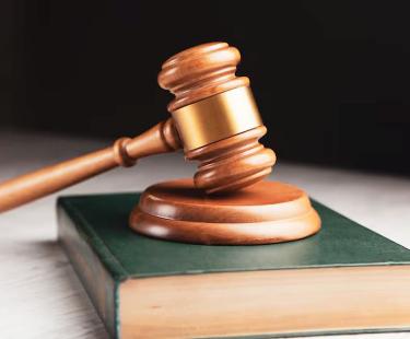 Национальность – через суд