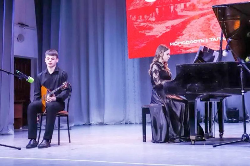 Дуэт фортепиано и балалайки