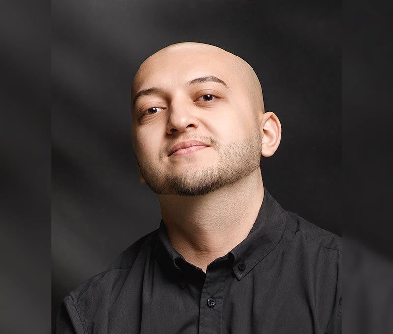 «Слова часто бывают излишни». Артем Серенков о том, как вживался в роль Николая Плужникова