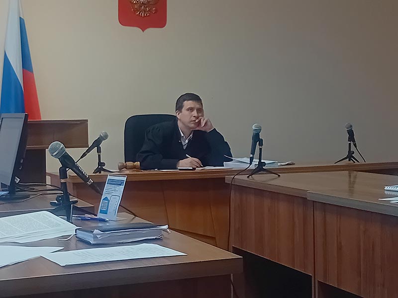 Понять и простить. Он выстрелил ей в сердце, она просила строго не наказывать