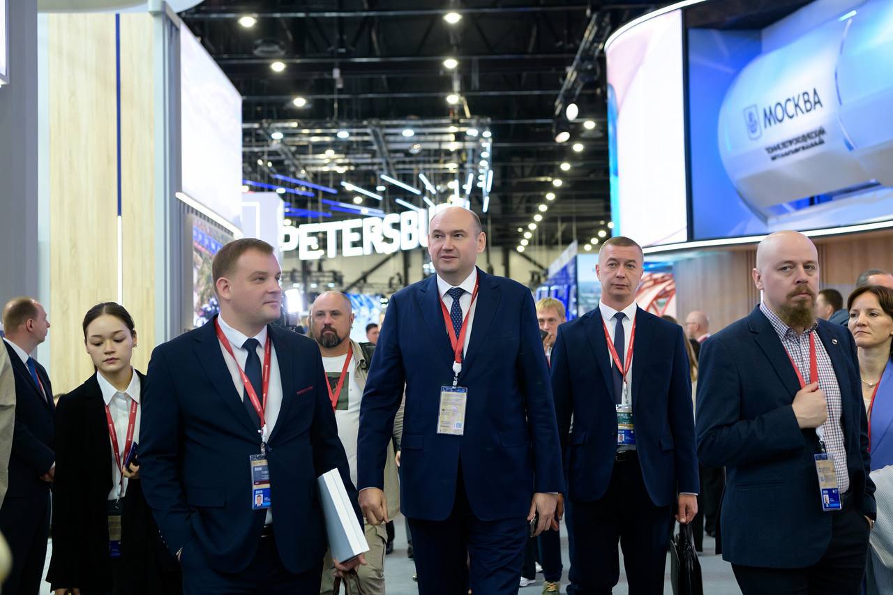 Врио губернатора Оренбуржья работал на ПМЭФ. Каковы результаты?