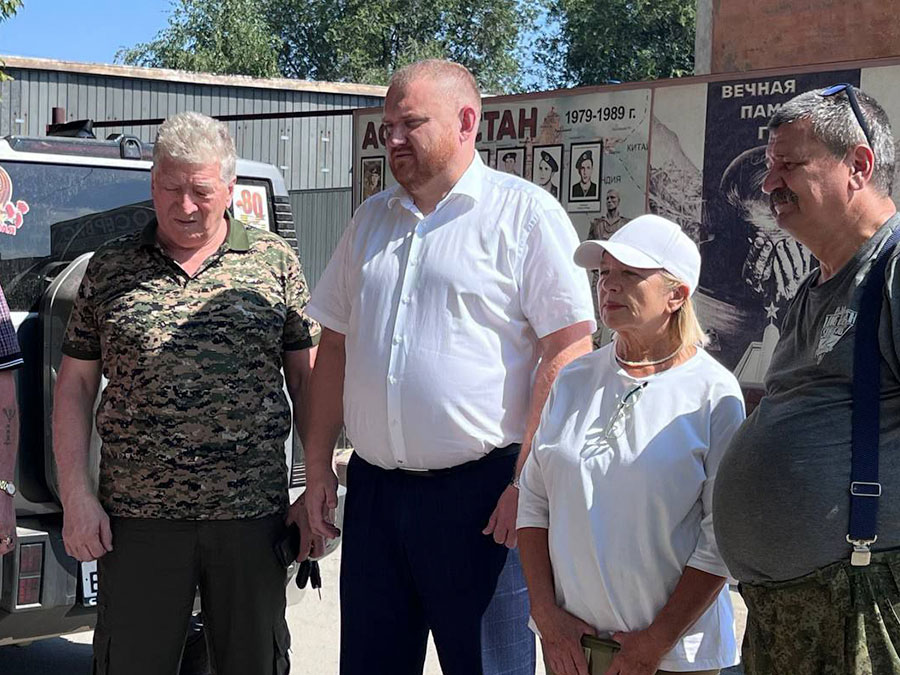 Гуманитарный конвой отправился в зону спецоперации