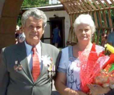 Свадебное платье сшили за ночь