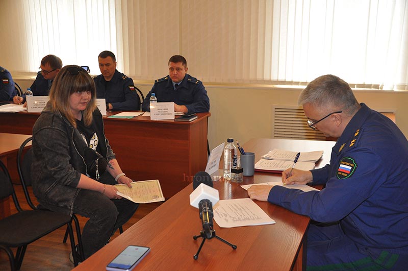 Кому – пенсию, а кому – отопление. У главного прокурора орчане искали справедливости