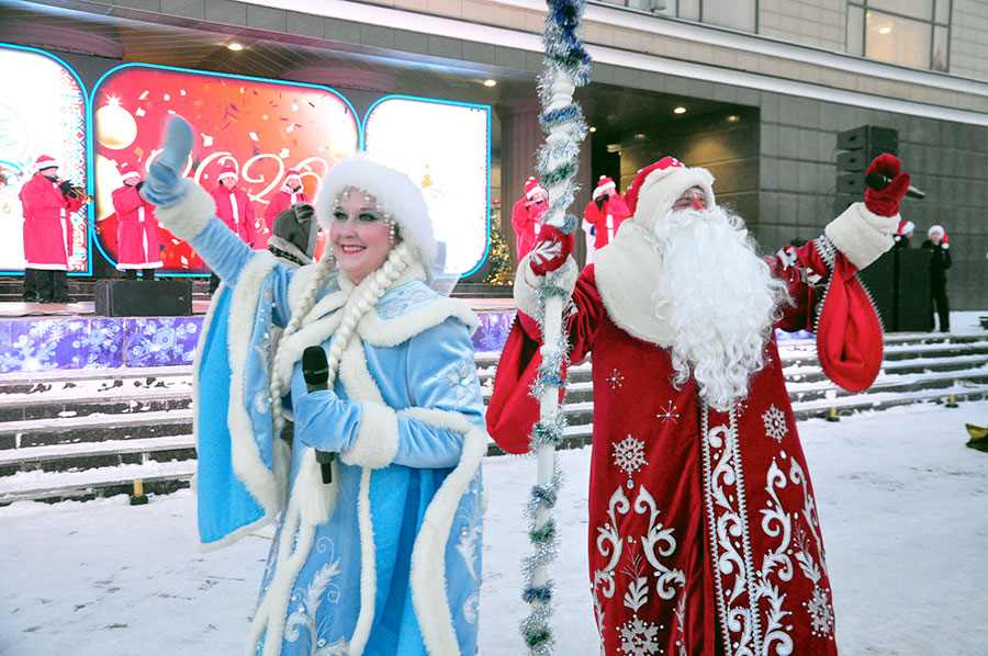 Зажгли на Комсомольской