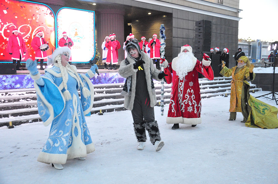 Зажгли на Комсомольской