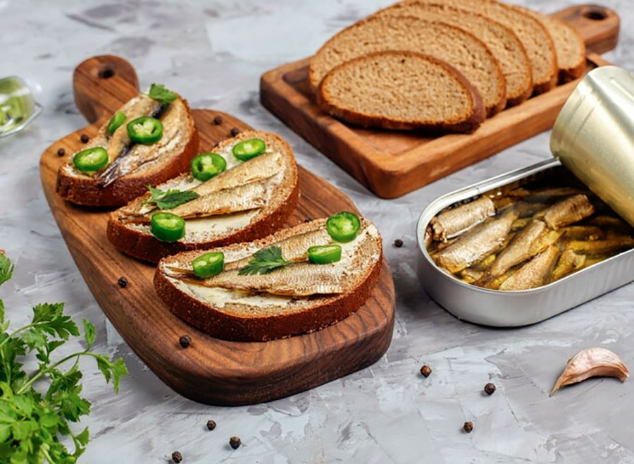 Про шпроты и семгу