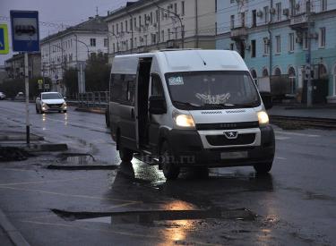 Крепче за баранку держись, шофер! 