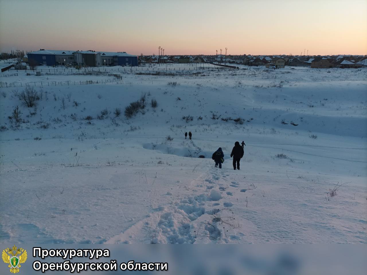 Дети известной певицы разбились насмерть на опасном склоне