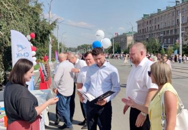 Вкусно, ярко, весело поздравил горожан с Днем города «СМК Орск»