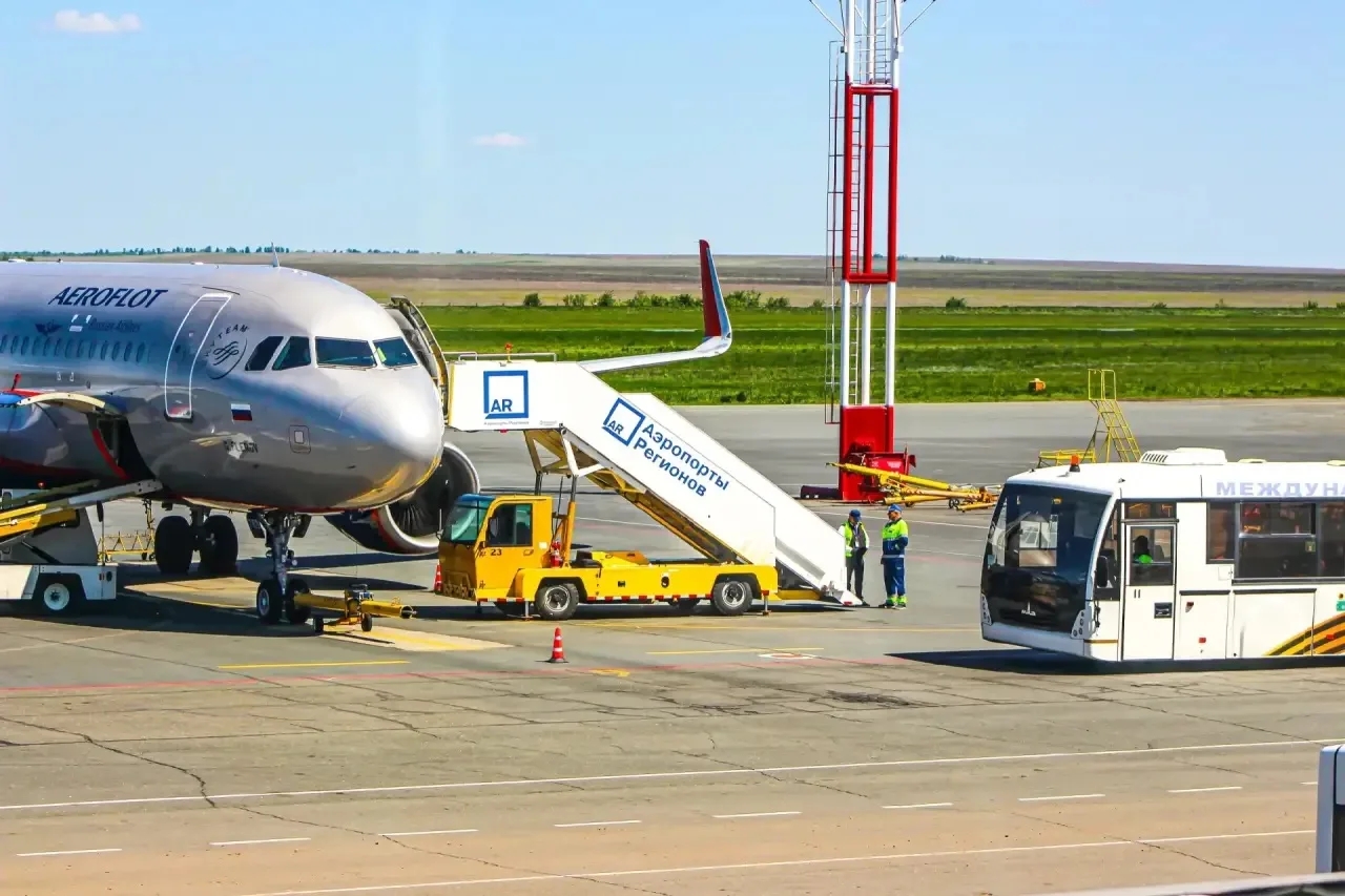 Взлёт по-летнему: оренбургский аэропорт переходит на новый график