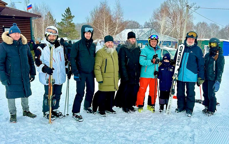 Что общего у тренера и духовника? Владыка Ириней об отношении к спорту и помощи атлетам