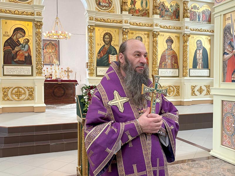 Что общего у тренера и духовника? Владыка Ириней об отношении к спорту и помощи атлетам