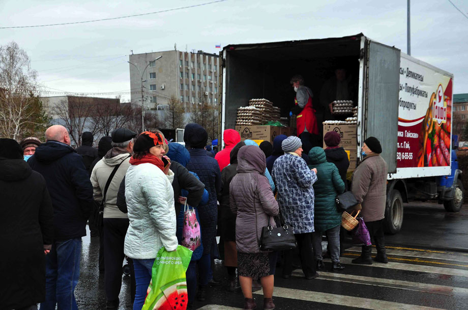 Погода ярмарке не помеха