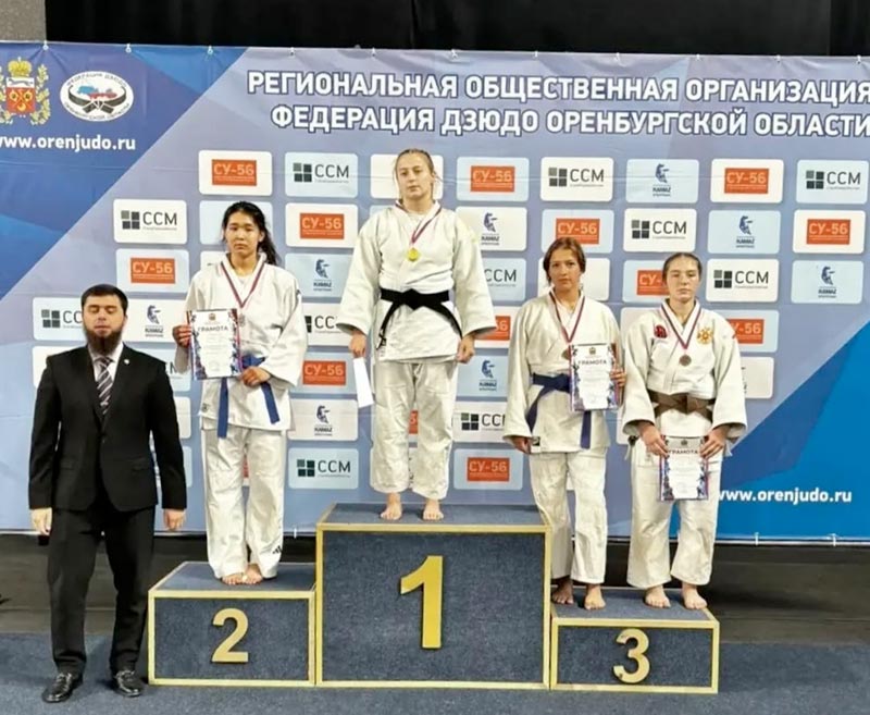 Бронзовый Рудасов