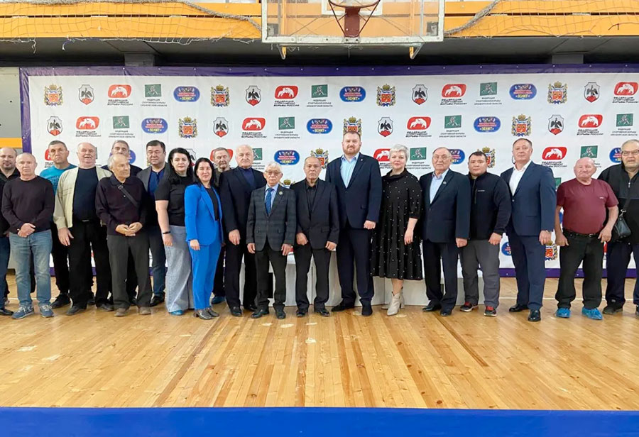 Памяти тренера