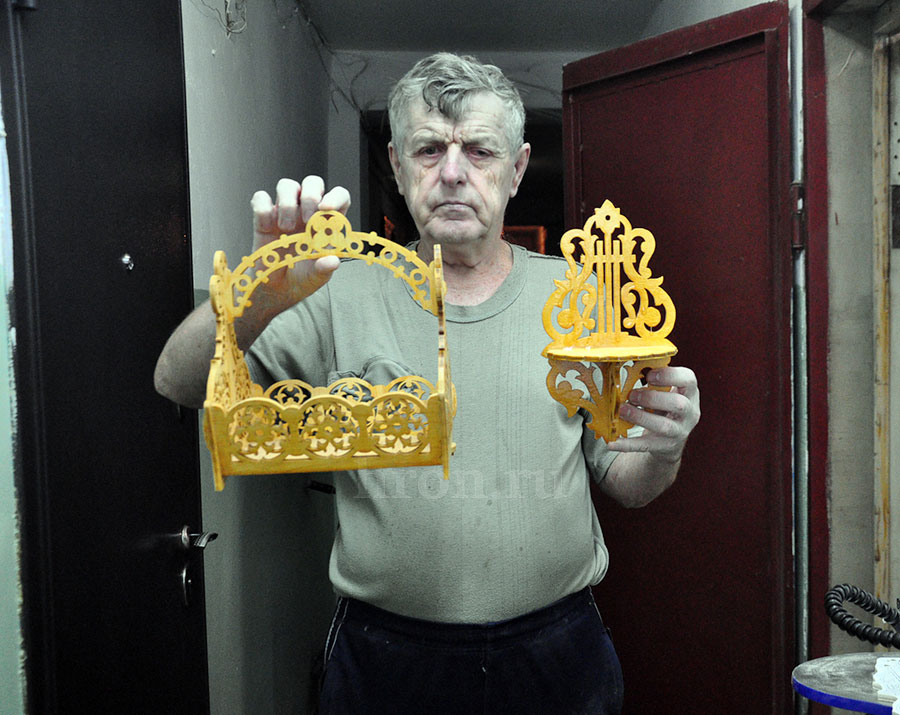 Ах вы кони мои… фанерные