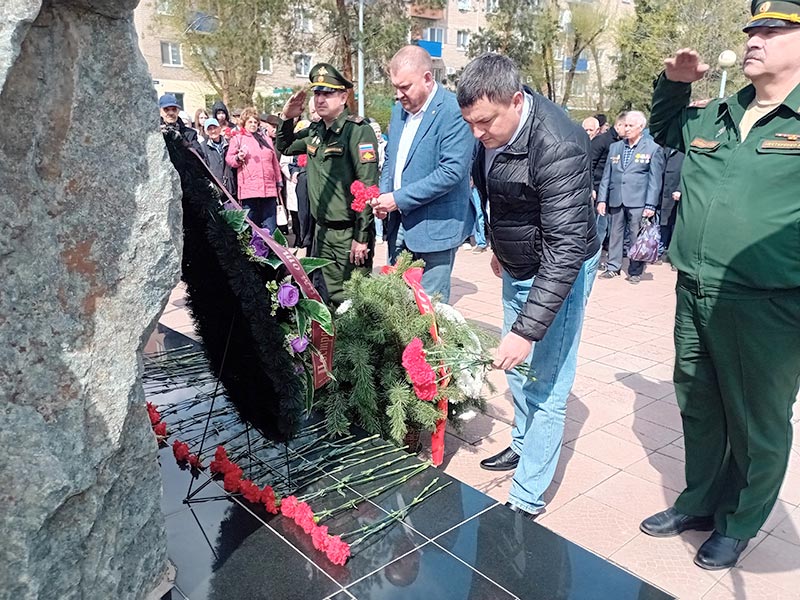 Их никто не спрашивал