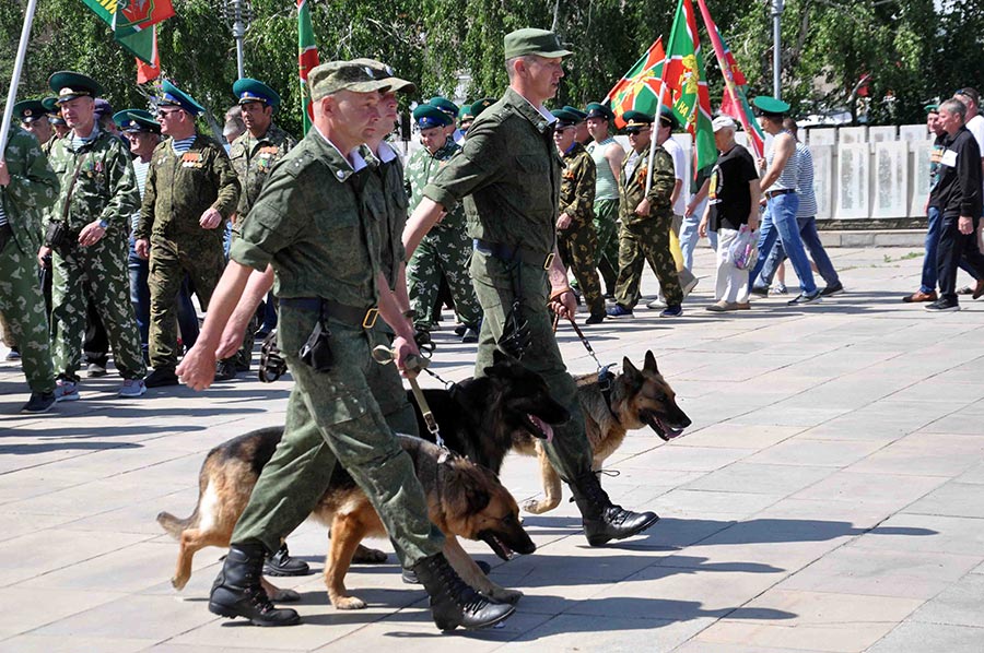 Пограничники отметили свой день