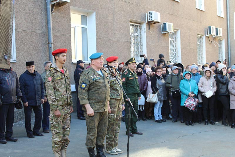 Группу из 42 орчан проводили на боевое слаживание