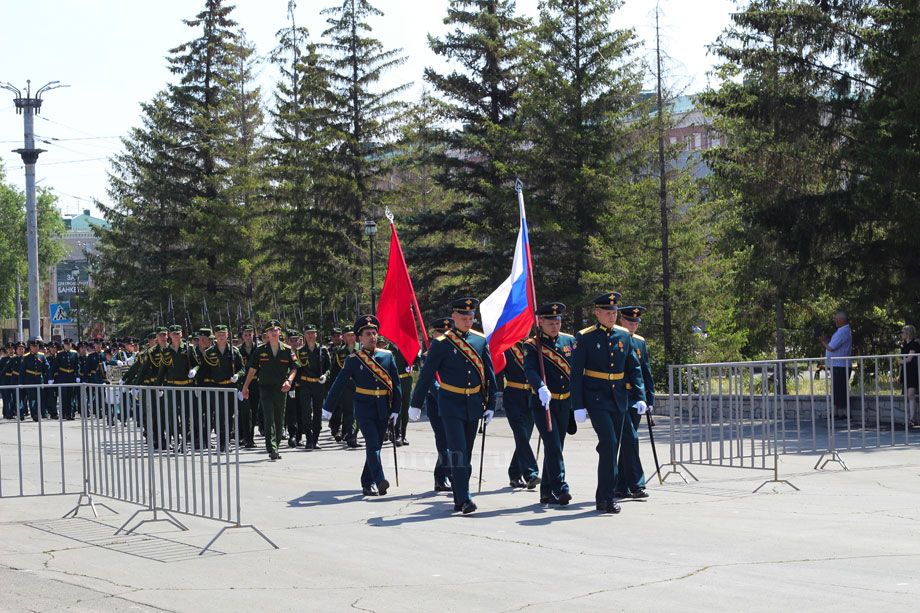 Грандиозный парад, какого в Орске еще не было