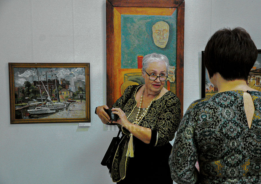 Великолепные пятерки. Художники отметили юбилей большой выставкой