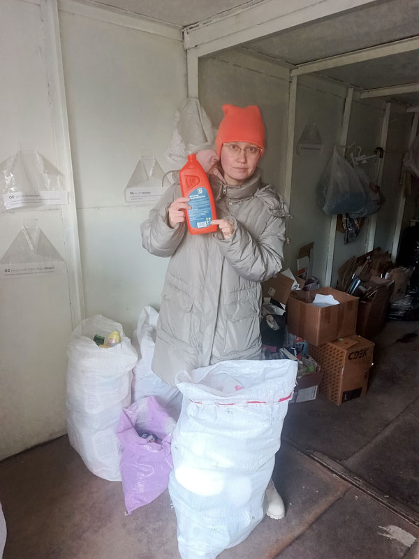 Собирай по бутылке – наберешь мешок. Эковолонтеры о секретах и проблемах раздельного сбора мусора