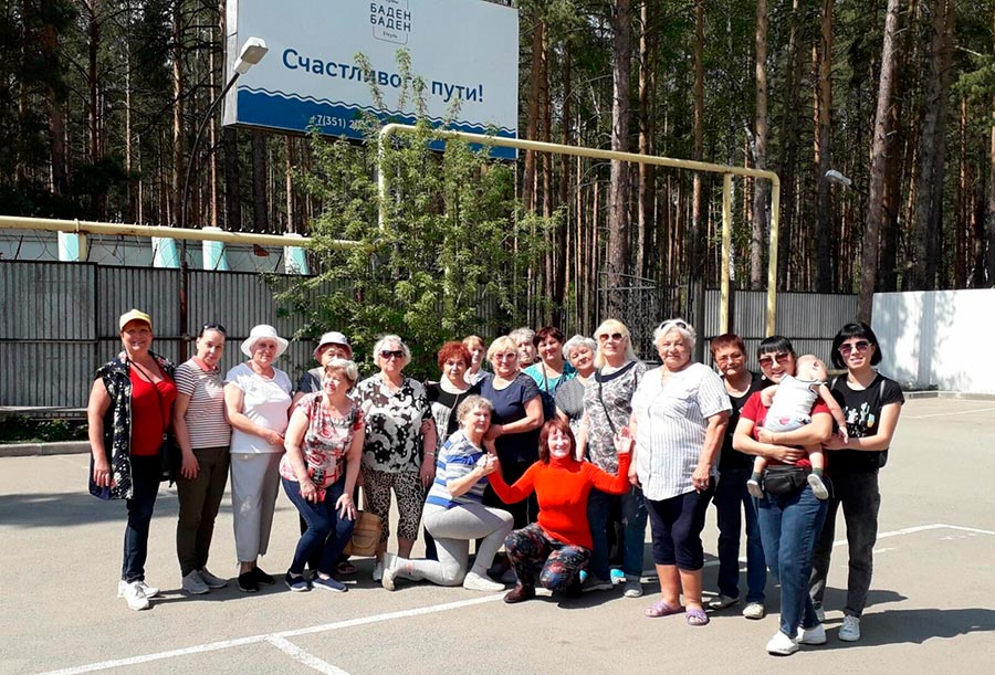 Погружение в отдых. Курорт с бассейнами и банями впечатлил «гвардейцев гармони» 