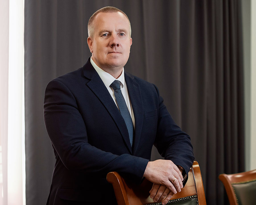 Дорогие друзья и коллеги! Поздравляю вас с Новым 2026 годом и Рождеством!