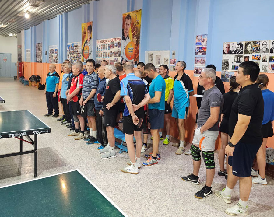 На двоих сто лет. Орские теннисисты взяли четыре золота на областном первенстве